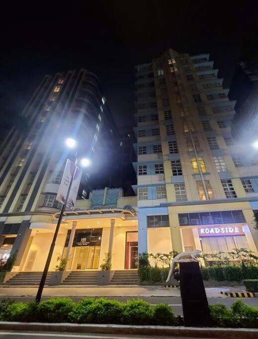 House Of B&Y At 101 Newport Across Naia T3 Appartement Manilla Buitenkant foto
